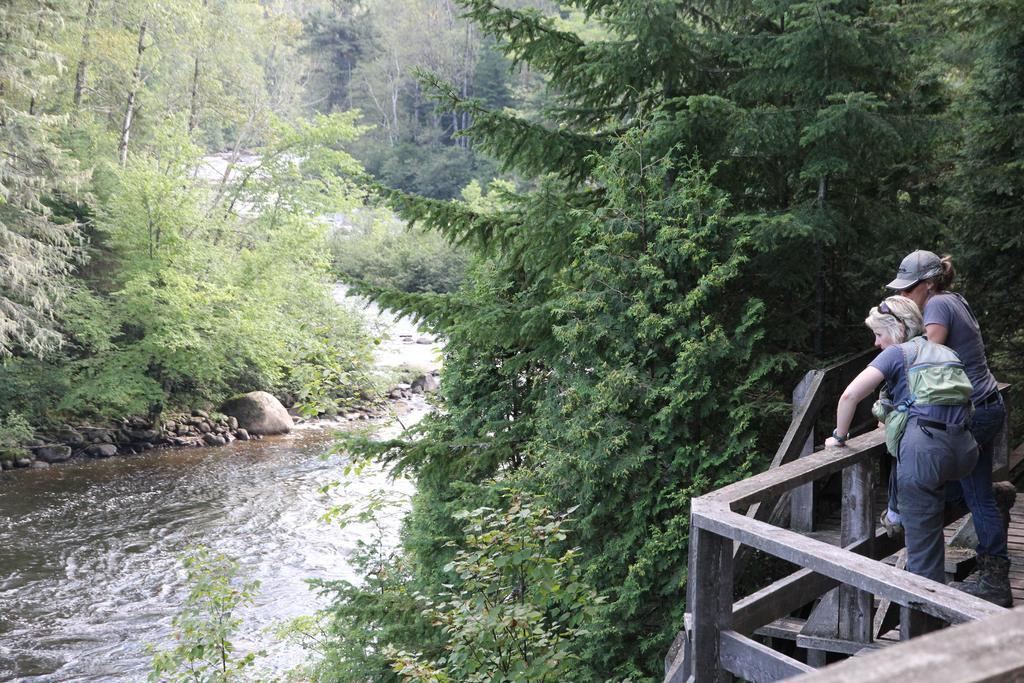 Riviere Petit Saguenay Vila Exterior foto